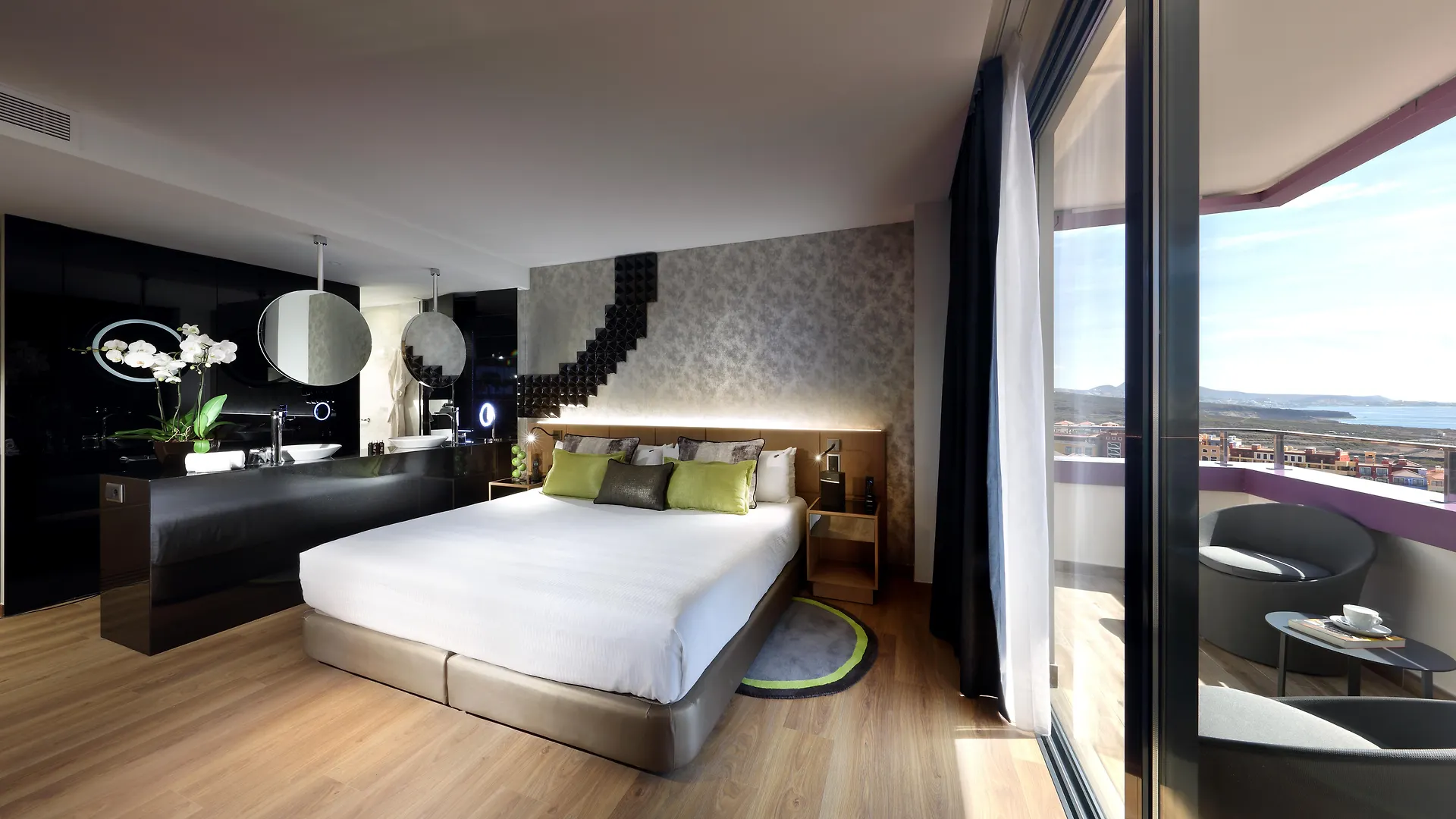 אדחה Hard Rock Hotel Tenerife