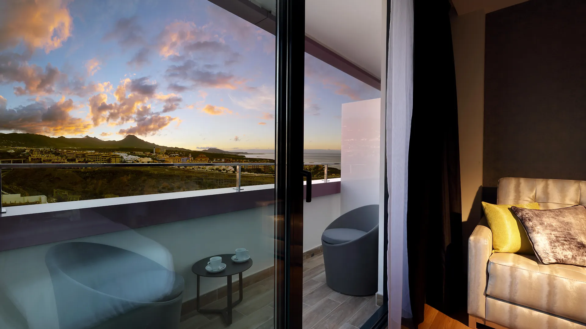 Hard Rock Hotel Tenerife Costa Adeje