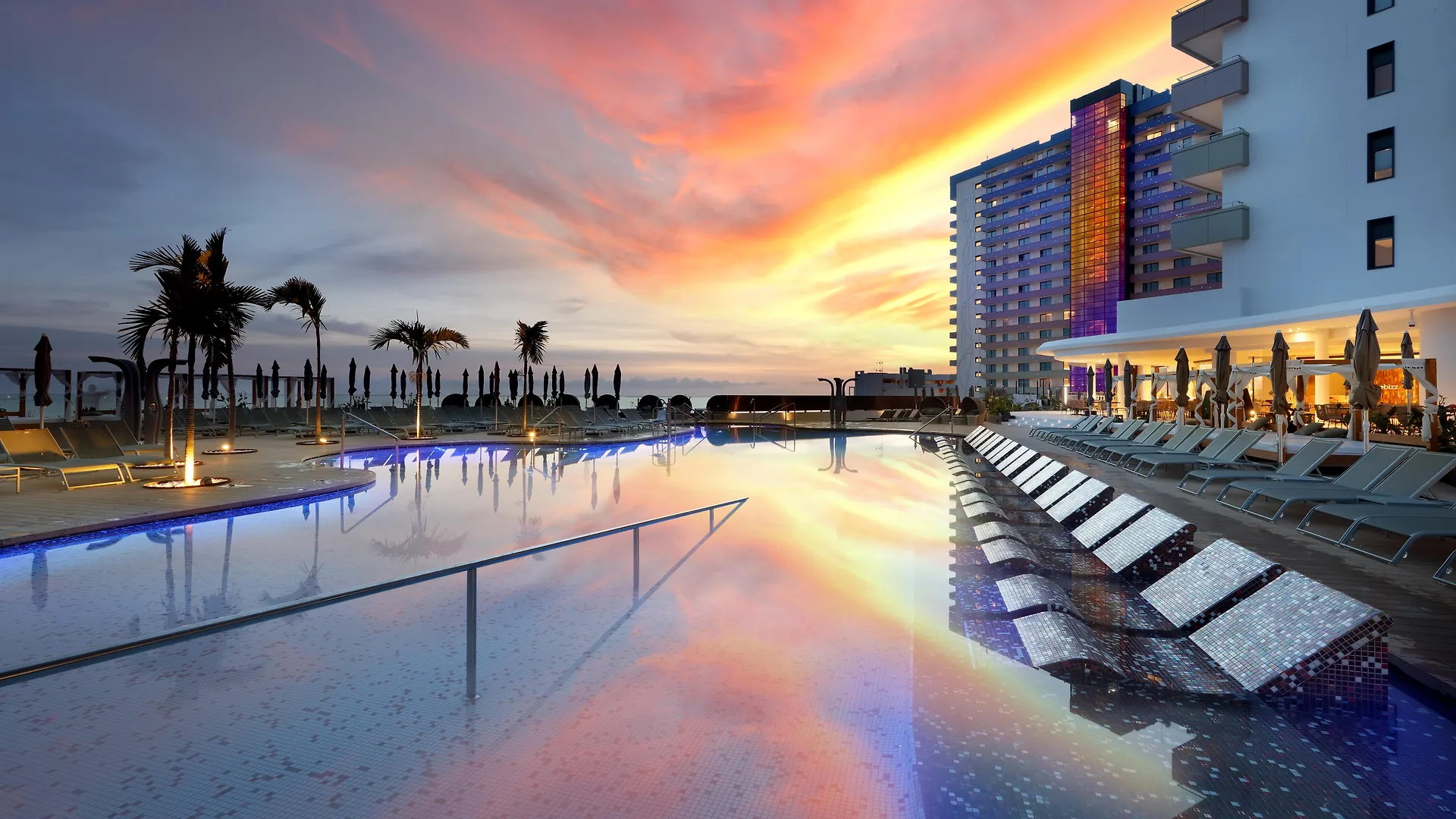 Hard Rock Hotel Tenerife Costa Adeje  5*, Costa Adeje (Tenerife) Spain