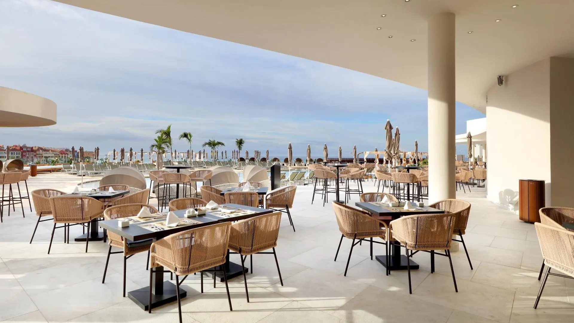 Hard Rock Hotel Tenerife Costa Adeje