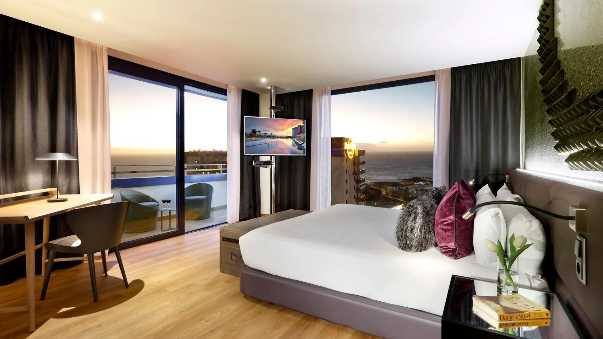 Hard Rock Hotel Tenerife Costa Adeje  5*, Costa Adeje (Tenerife) Spain